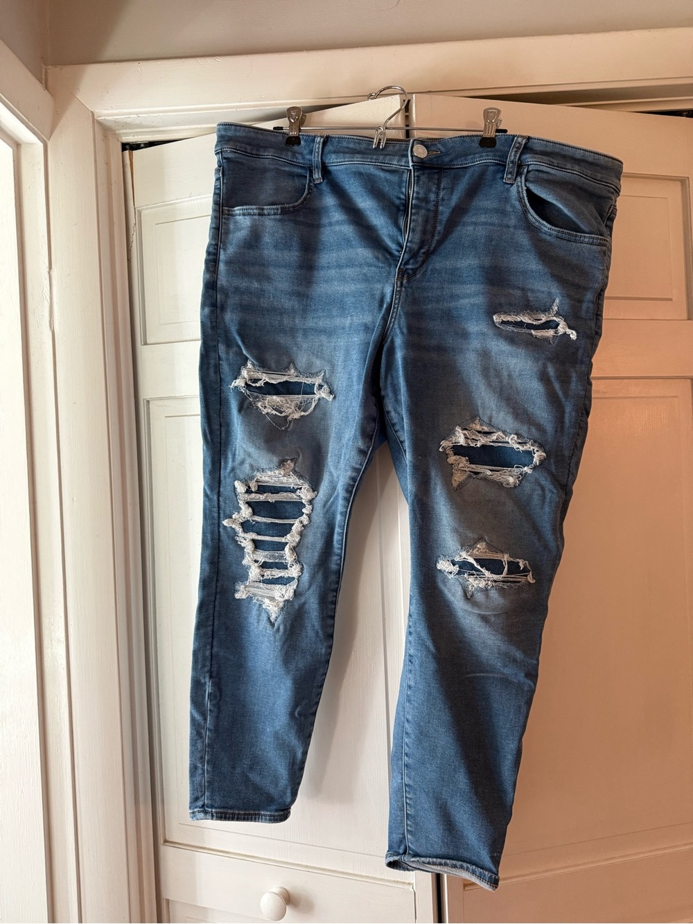 American Eagle Outfitters Ripped Dark Blue Slim Jeans